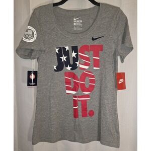 The Nike Tee 'Just Do It' USA Stars and Stripes Spellout Women's size Medium NWT